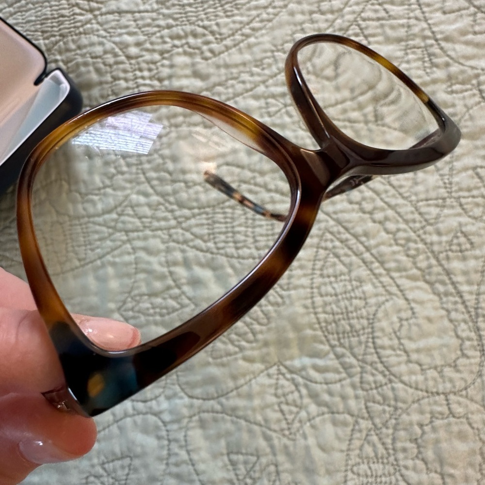 Lacoste Women’s Eyeglasses Frames L2884 Havana Cat Eye - Picture 9 of 9